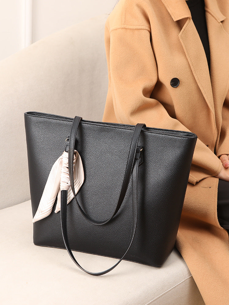 Tote Bags | VELLOUNE & VELOURA