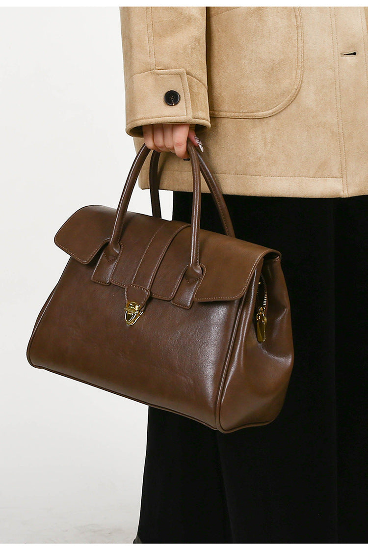 2025 New Style Large Capacity Official Document Tote Bag Retro Texturistic Tote Bag Single Shoulder Hand Bag Women's handbags Bag