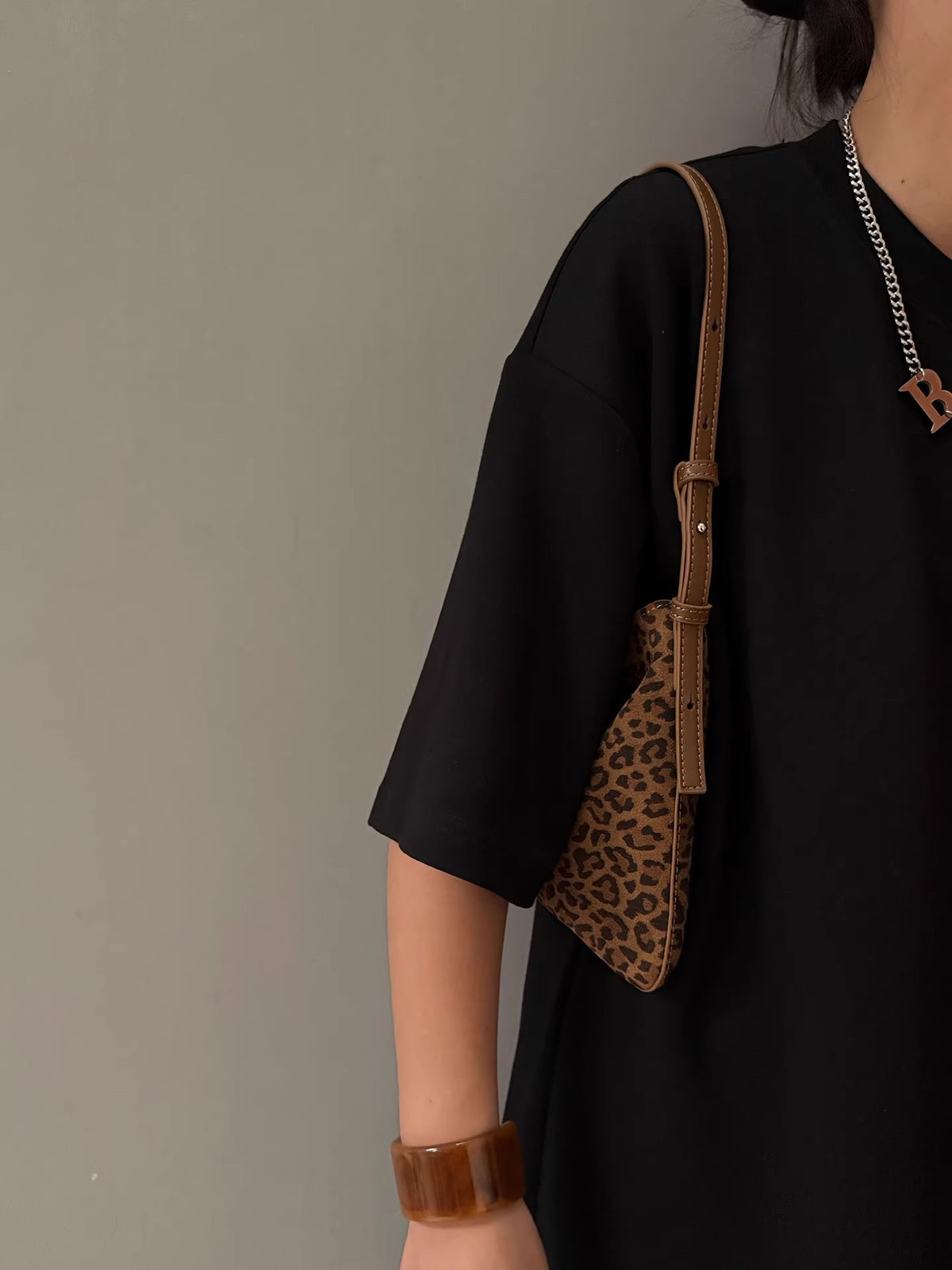 2026 Original Design Small Bag with Retro Fashion Feel, Leopard Print Pu Suede Handbag, Shoulder Bag, Mahjong Bag, Personalized Underarm Bag