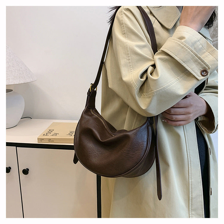 Cross-border Women's Bag Popular Retro Bag Women's New Fashion Texturized Shoulder Bag Retro Commuter Crossbody Dumpling Bag