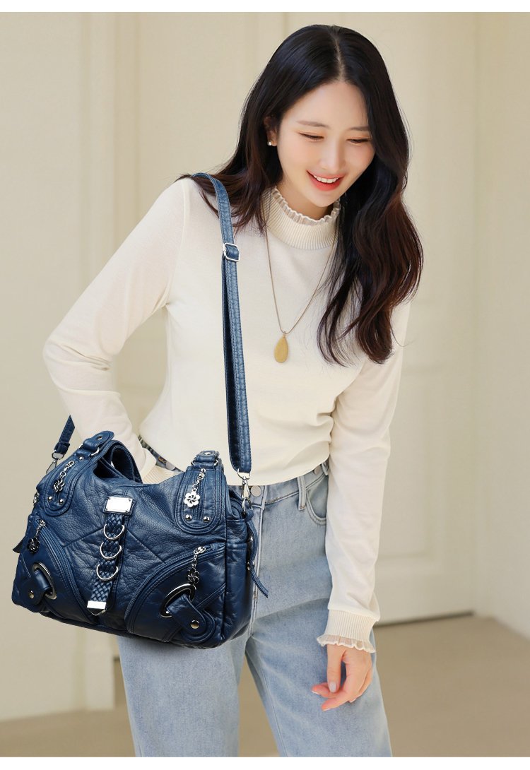 Cross-border Explosions Foreign Trade Women's Bag European and American Women's Bag Trendy Large Capacity Single Room Bag Portable Crossbody Bag Women's Bag Wholesale