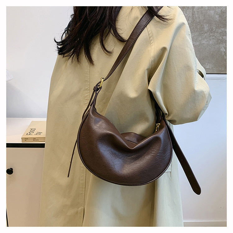 Cross-border Women's Bag Popular Retro Bag Women's New Fashion Texturized Shoulder Bag Retro Commuter Crossbody Dumpling Bag