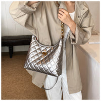 Cross-Border Quilted Saddle Bag, Autumn and Winter New Shoulder Bag, Fashionable Armpit Bag, Work Clothing Versatile Crossbody Bag