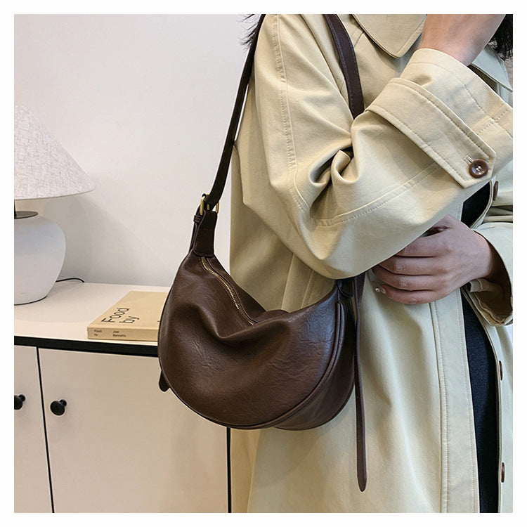 Cross-border Women's Bag Popular Retro Bag Women's New Fashion Texturized Shoulder Bag Retro Commuter Crossbody Dumpling Bag