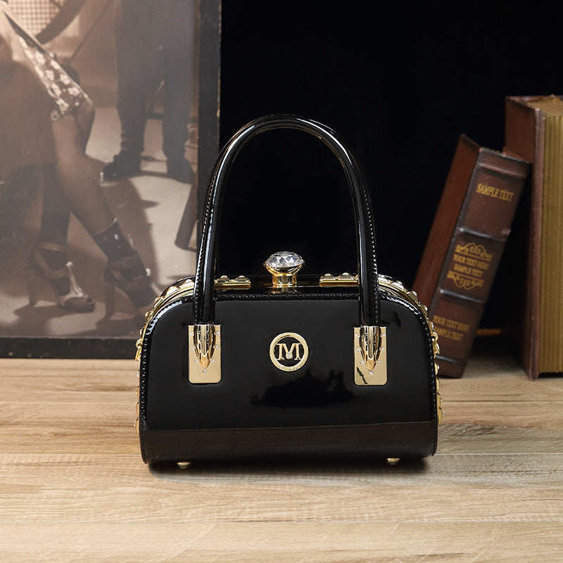Simple Portable Bride Bag 2025 New Style Women's High-Capacity Casual Shoulder Bag