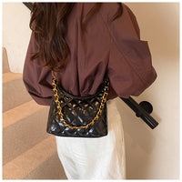 Cross-Border Quilted Saddle Bag, Autumn and Winter New Shoulder Bag, Fashionable Armpit Bag, Work Clothing Versatile Crossbody Bag