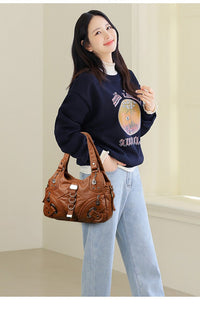 Cross-border Explosions Foreign Trade Women's Bag European and American Women's Bag Trendy Large Capacity Single Room Bag Portable Crossbody Bag Women's Bag Wholesale