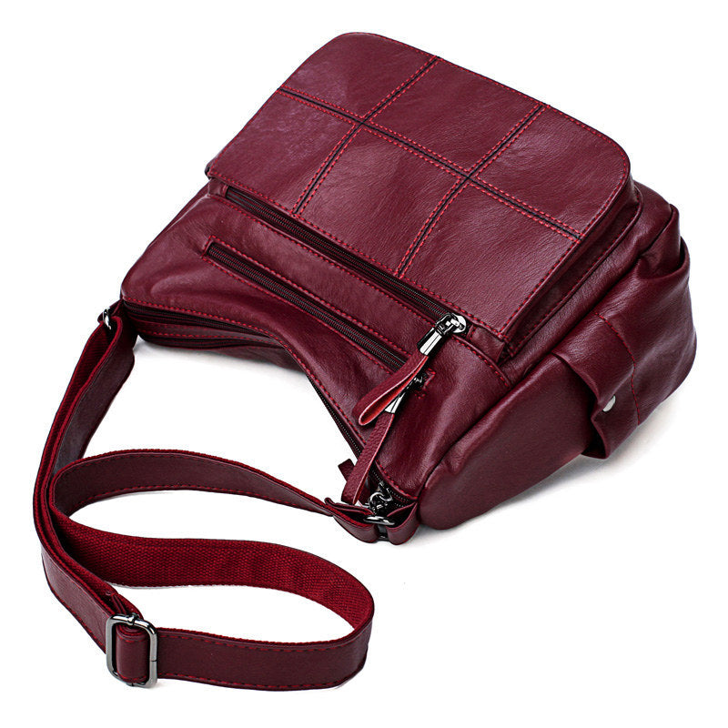 2023 New Bag Women's Solid Color Casual Shoulder Crossbody Bag Simple All-match Middle-aged Women's Mother Bag Large Capacity