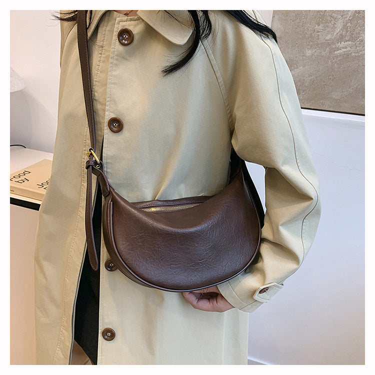 Cross-border Women's Bag Popular Retro Bag Women's New Fashion Texturized Shoulder Bag Retro Commuter Crossbody Dumpling Bag