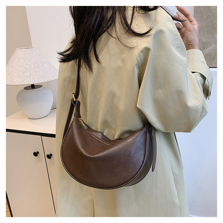 Cross-border Women's Bag Popular Retro Bag Women's New Fashion Texturized Shoulder Bag Retro Commuter Crossbody Dumpling Bag