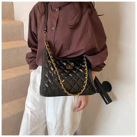 Cross-Border Quilted Saddle Bag, Autumn and Winter New Shoulder Bag, Fashionable Armpit Bag, Work Clothing Versatile Crossbody Bag