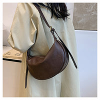 Cross-border Women's Bag Popular Retro Bag Women's New Fashion Texturized Shoulder Bag Retro Commuter Crossbody Dumpling Bag