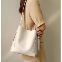 Women's Bag 2026 New Model High-End Large-Capacity Bucket Bag Soft Leather Versatile Shoulder Crossbody Bag Wholesale